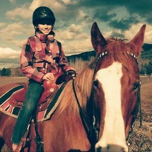 Meet your Posher, Bella